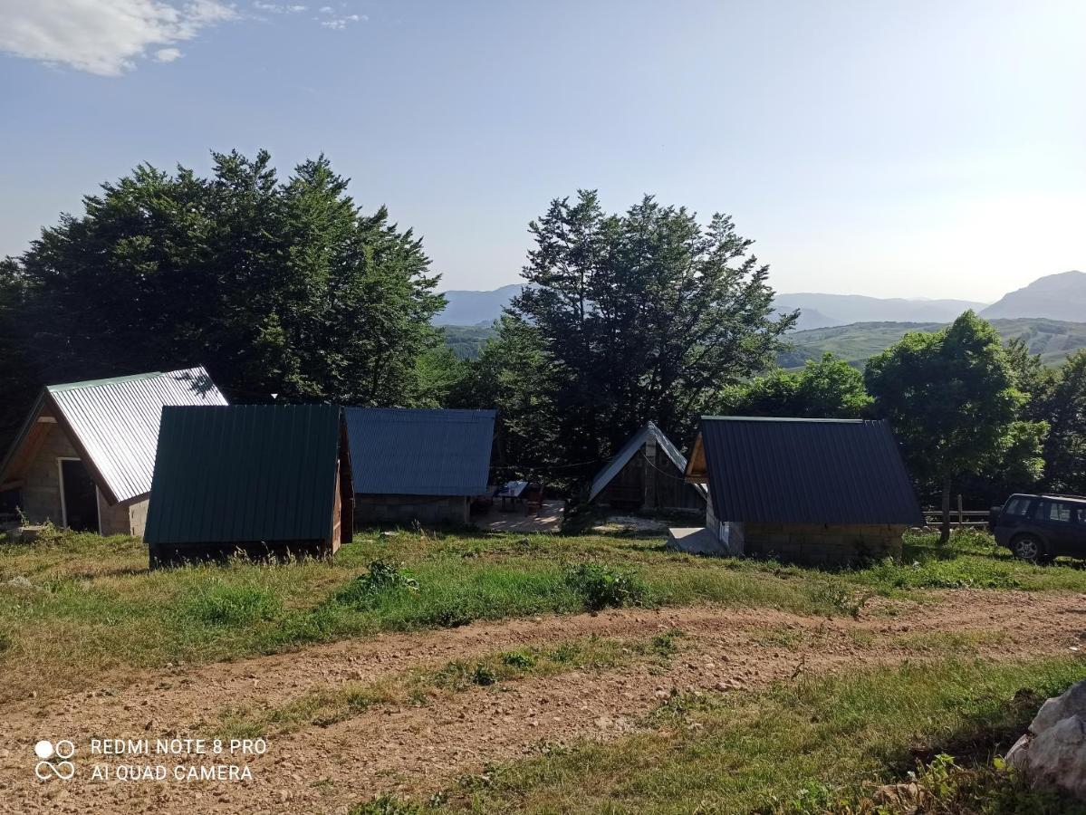 Katun Ljeljenak Hotell Plužine Eksteriør bilde
