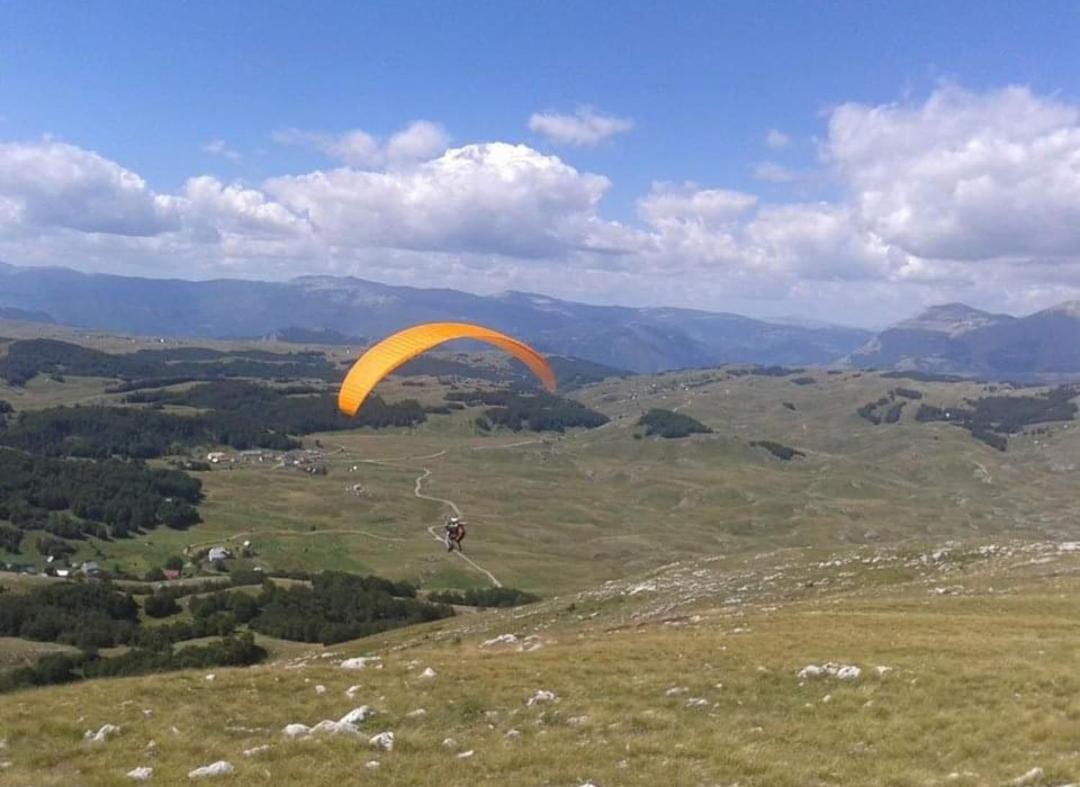 Katun Ljeljenak Hotell Plužine Eksteriør bilde
