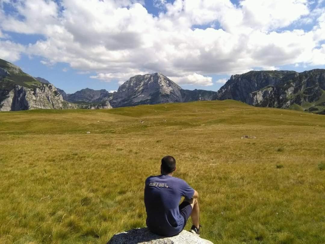 Katun Ljeljenak Hotell Plužine Eksteriør bilde
