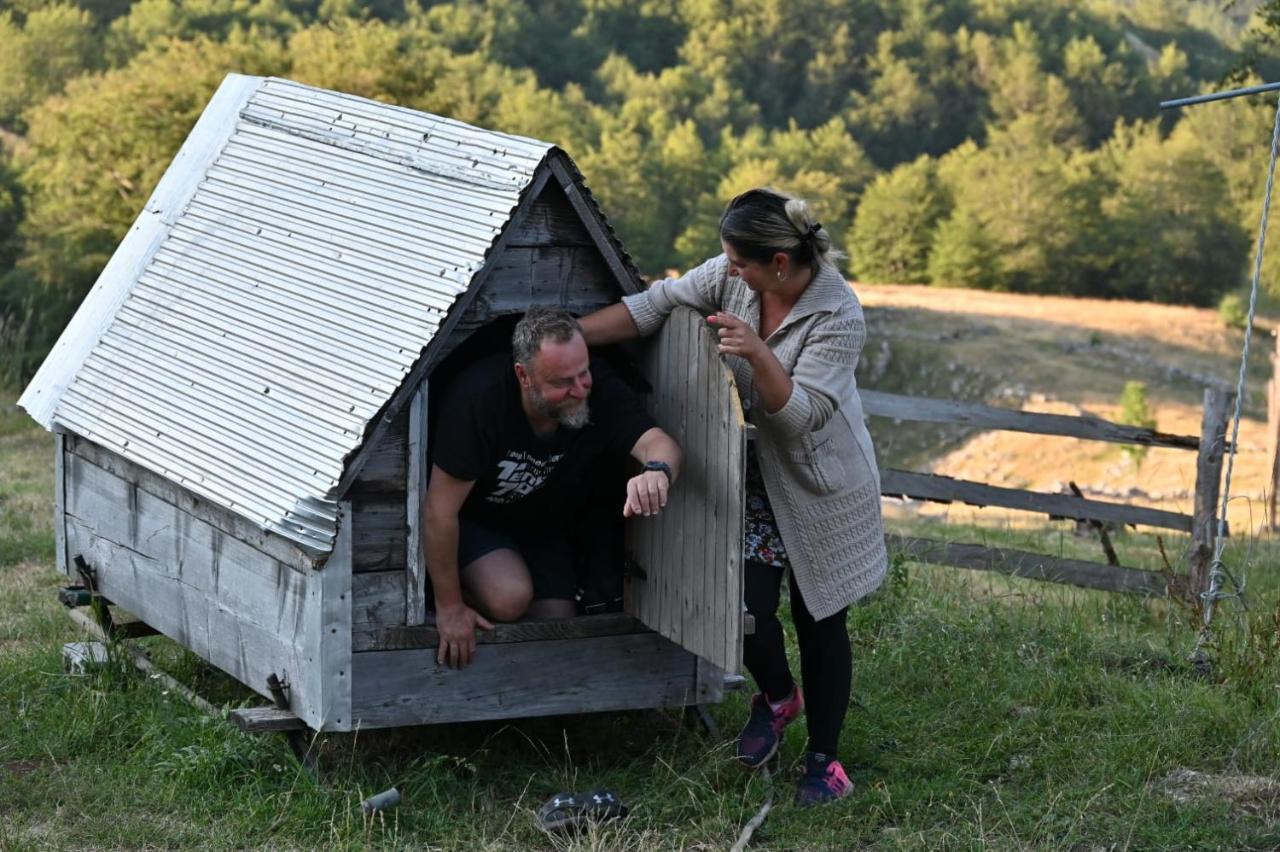 Katun Ljeljenak Hotell Plužine Eksteriør bilde