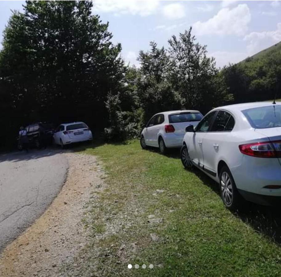 Katun Ljeljenak Hotell Plužine Eksteriør bilde