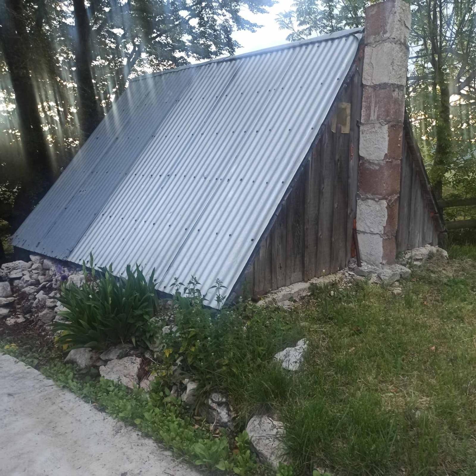 Katun Ljeljenak Hotell Plužine Eksteriør bilde